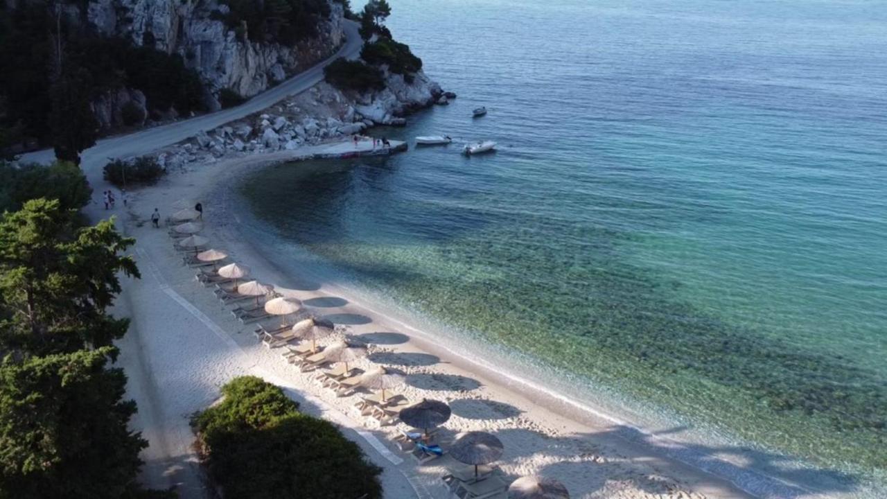Limnonari Beach Rooms Скопелос Екстериор снимка